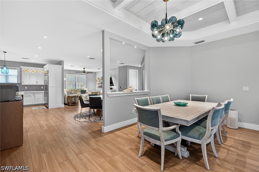 DiningArea