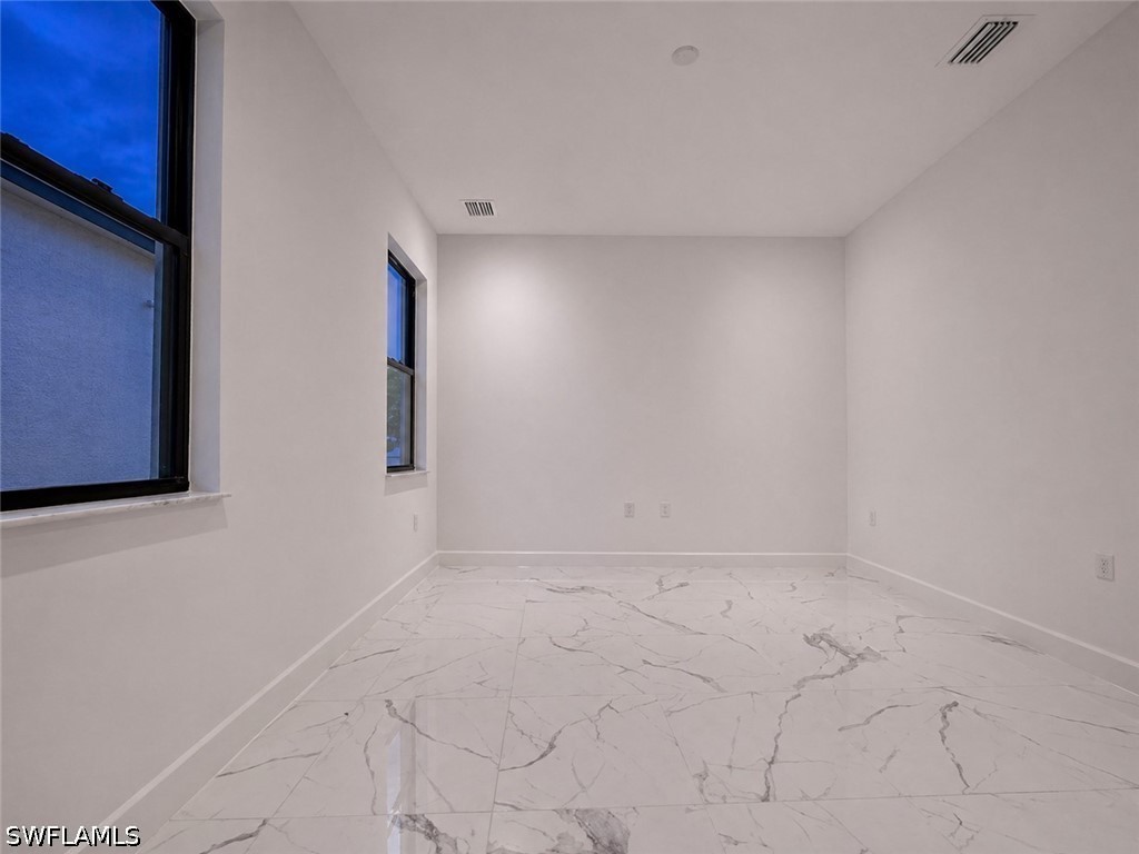 12236 Red Pine, Estero, FL 33928