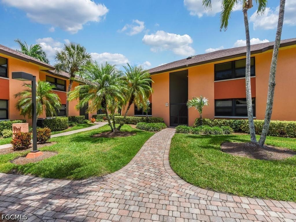 1512 Mainsail Unit 10, Naples, FL 34114