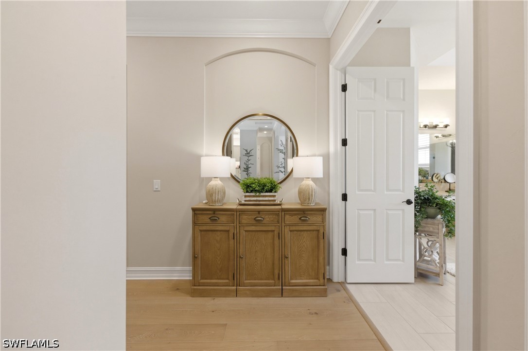 1467 Mockingbird, Naples, FL 34120