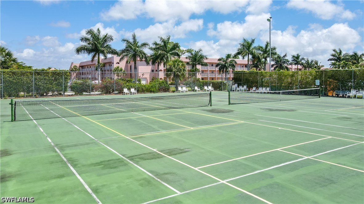 1084 Forest Lakes Unit 7205, Naples, FL 34105