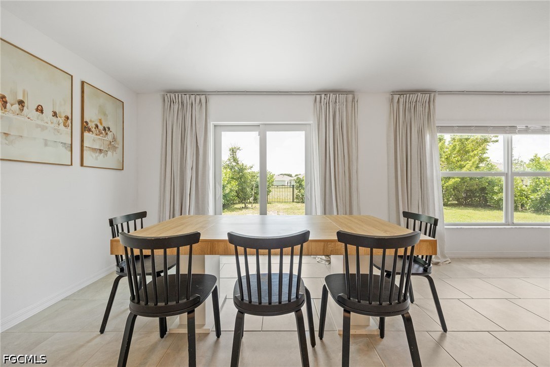 DiningArea