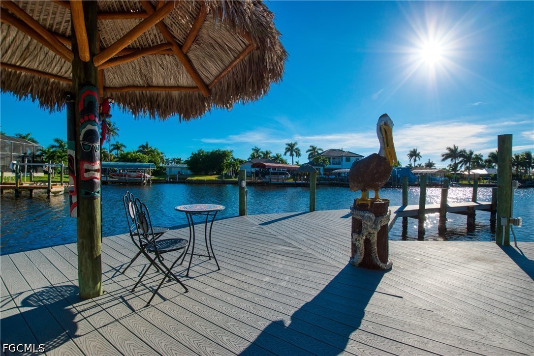 Dock