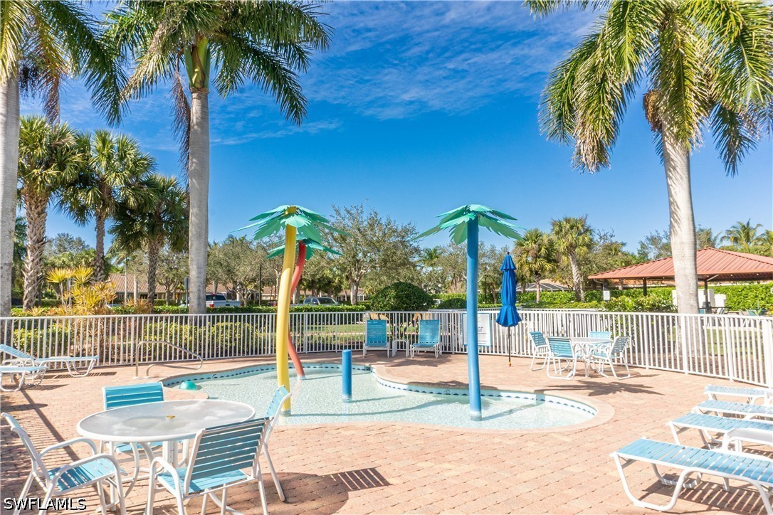 14059 Mirror, Naples, FL 34114