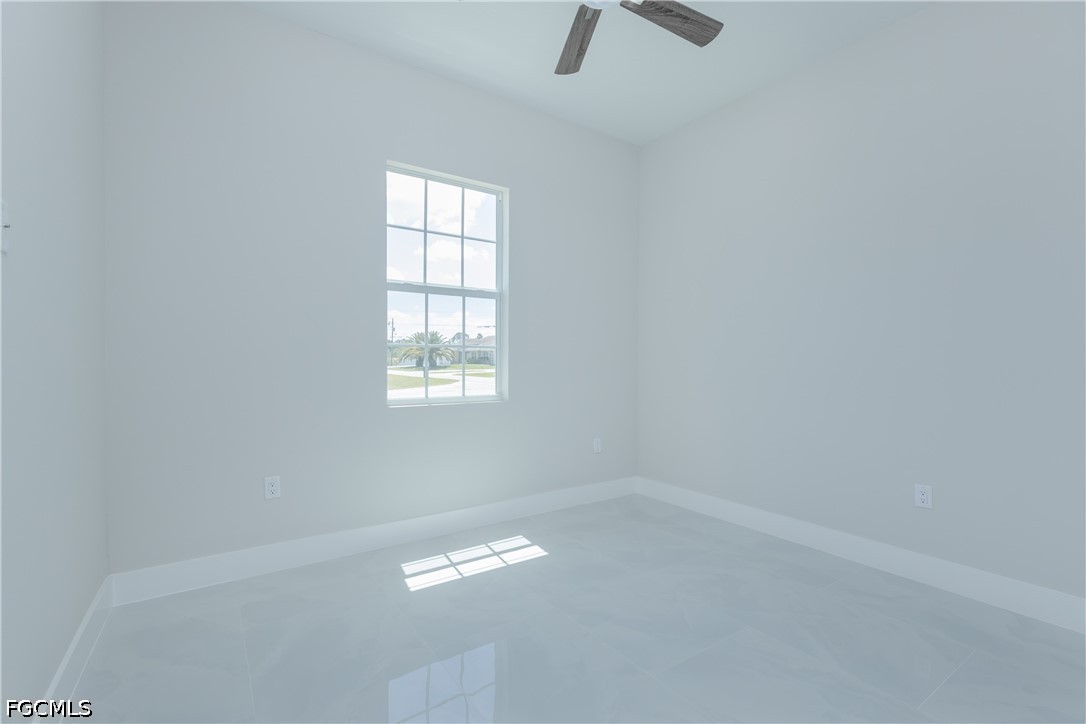 423 Yolanda, Lehigh Acres, FL 33972