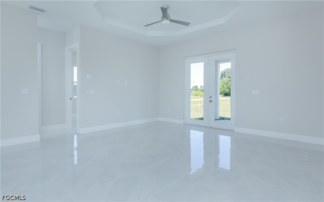 423 Yolanda, Lehigh Acres, FL 33972