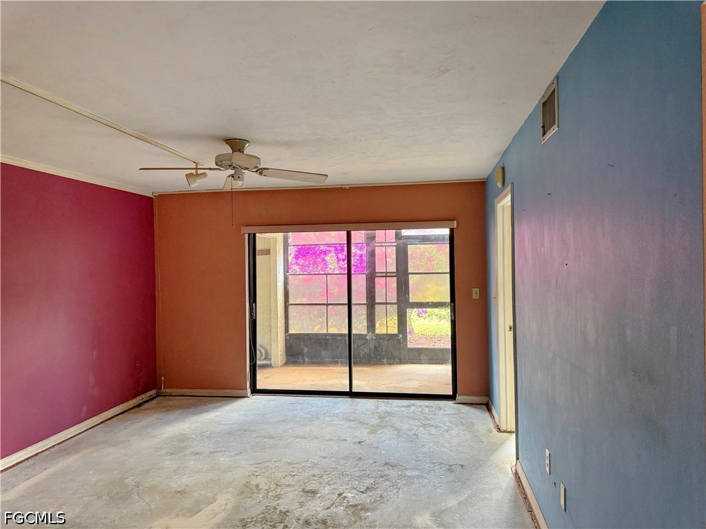 9305 Lake Park Unit 104, Fort Myers, FL 33919