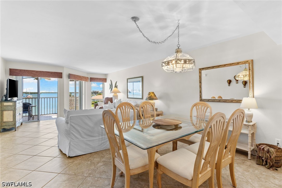 DiningArea