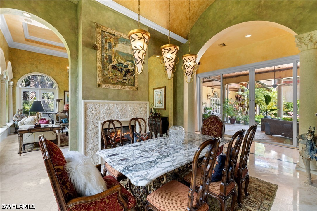 DiningArea