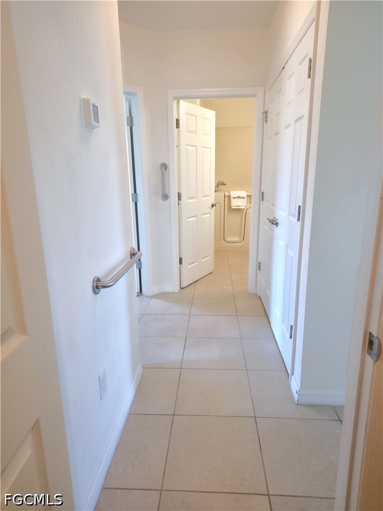 1148 27th, Cape Coral, FL 33993