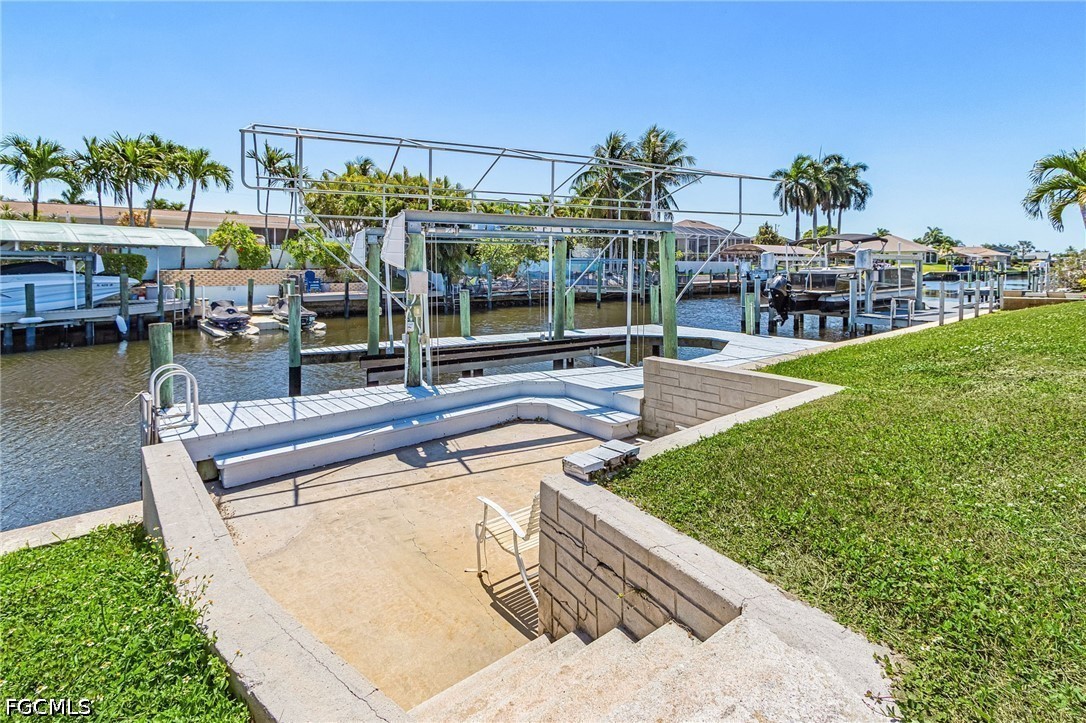 Dock