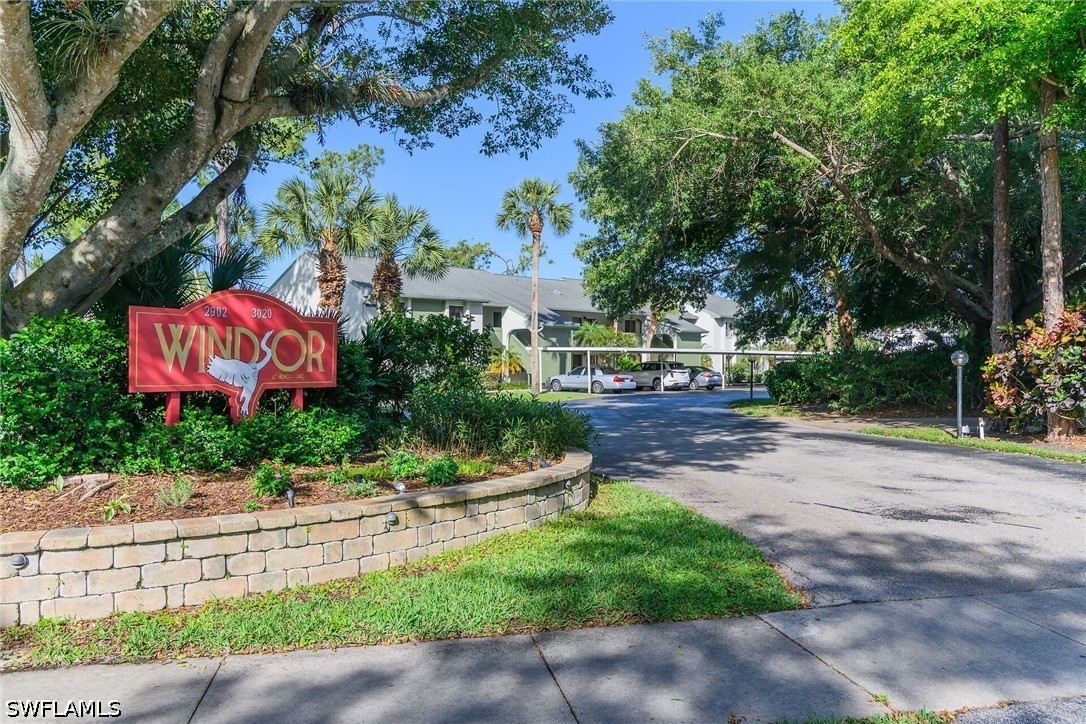 2980 Kings Lake Unit 2980, Naples, FL 34112