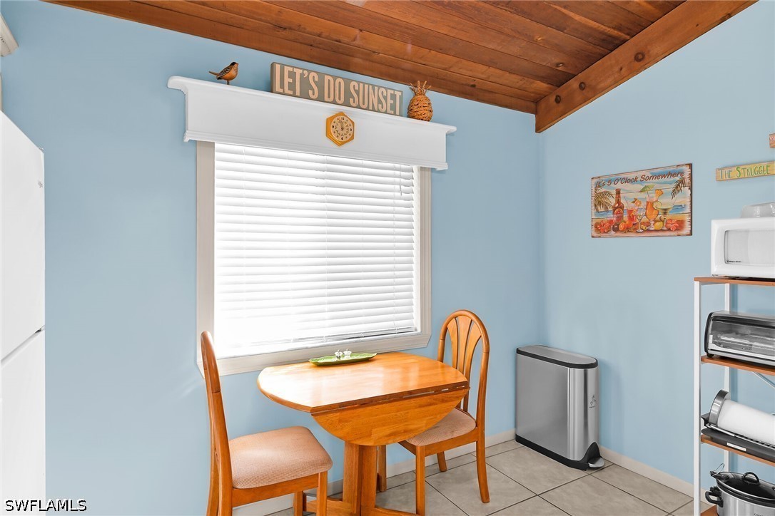 DiningArea