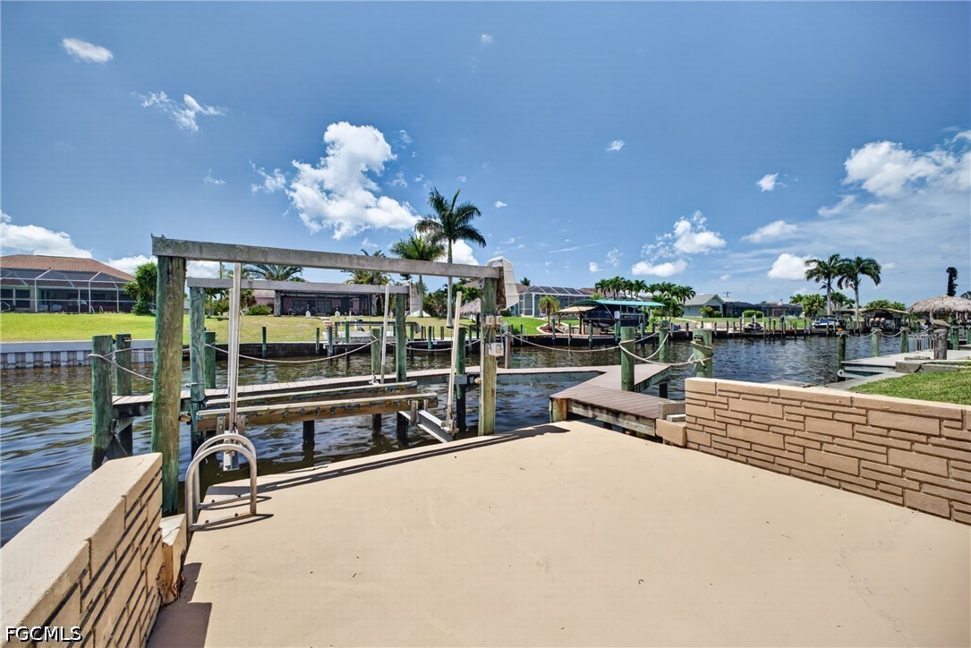 Dock