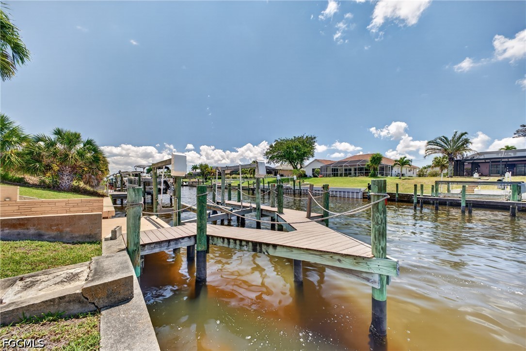 Dock