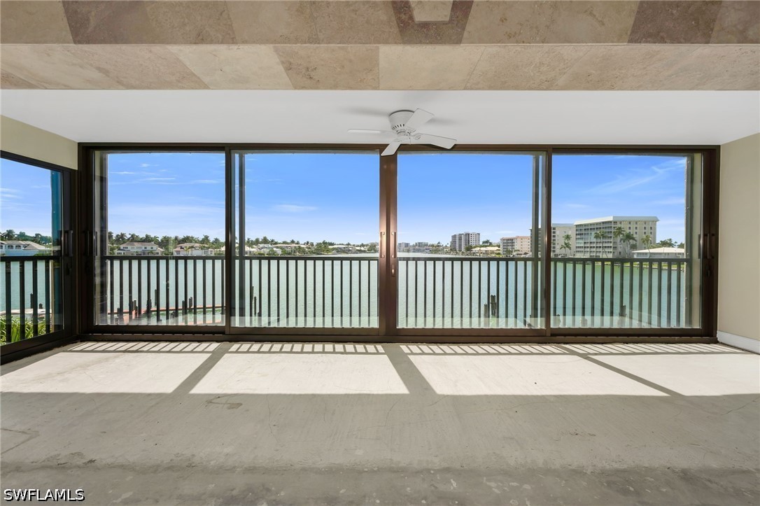 222 Harbour Unit 301, Naples, FL 34103
