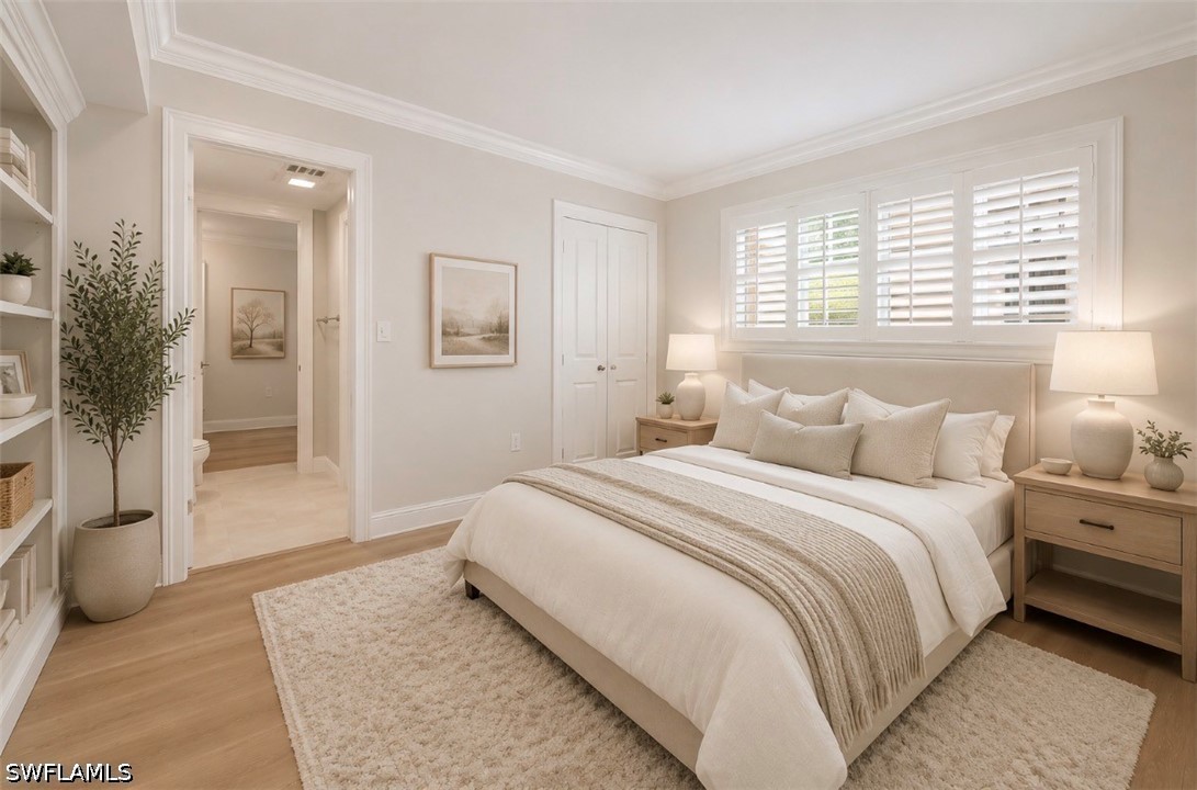 222 Harbour Unit 301, Naples, FL 34103