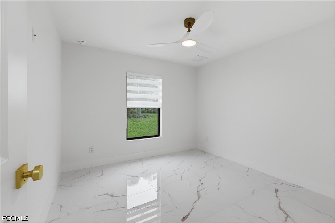 2201 10th, Cape Coral, FL 33909