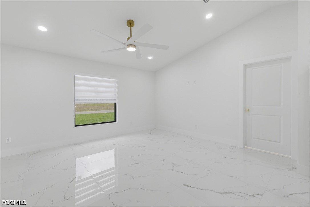 2201 10th, Cape Coral, FL 33909