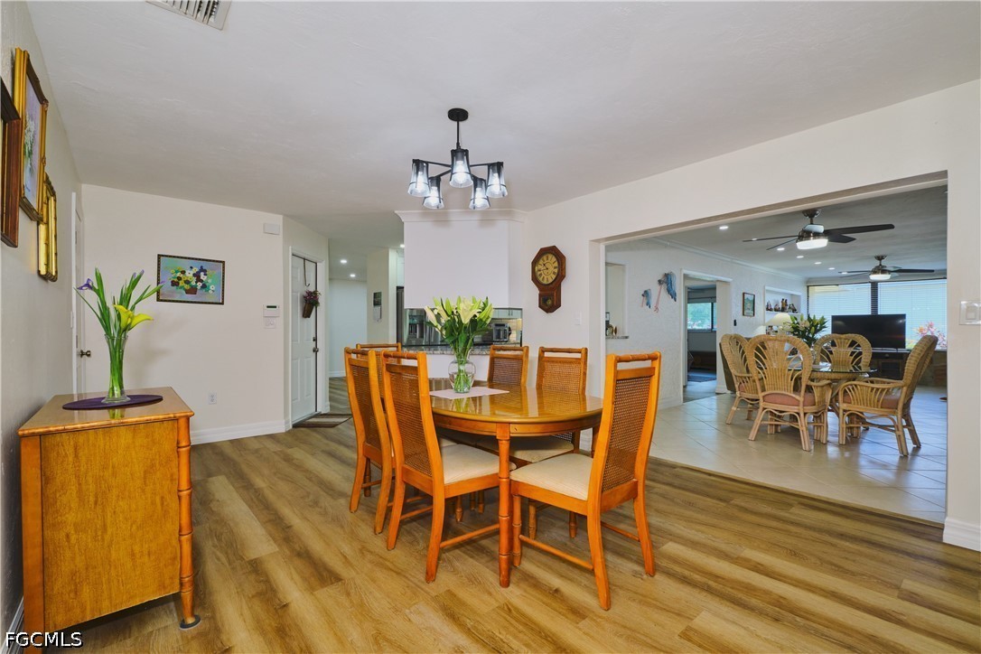 DiningArea