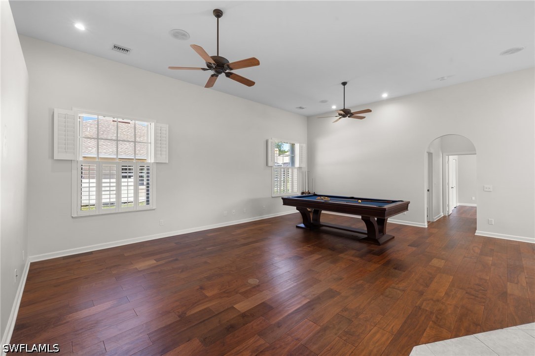 FamilyRoom