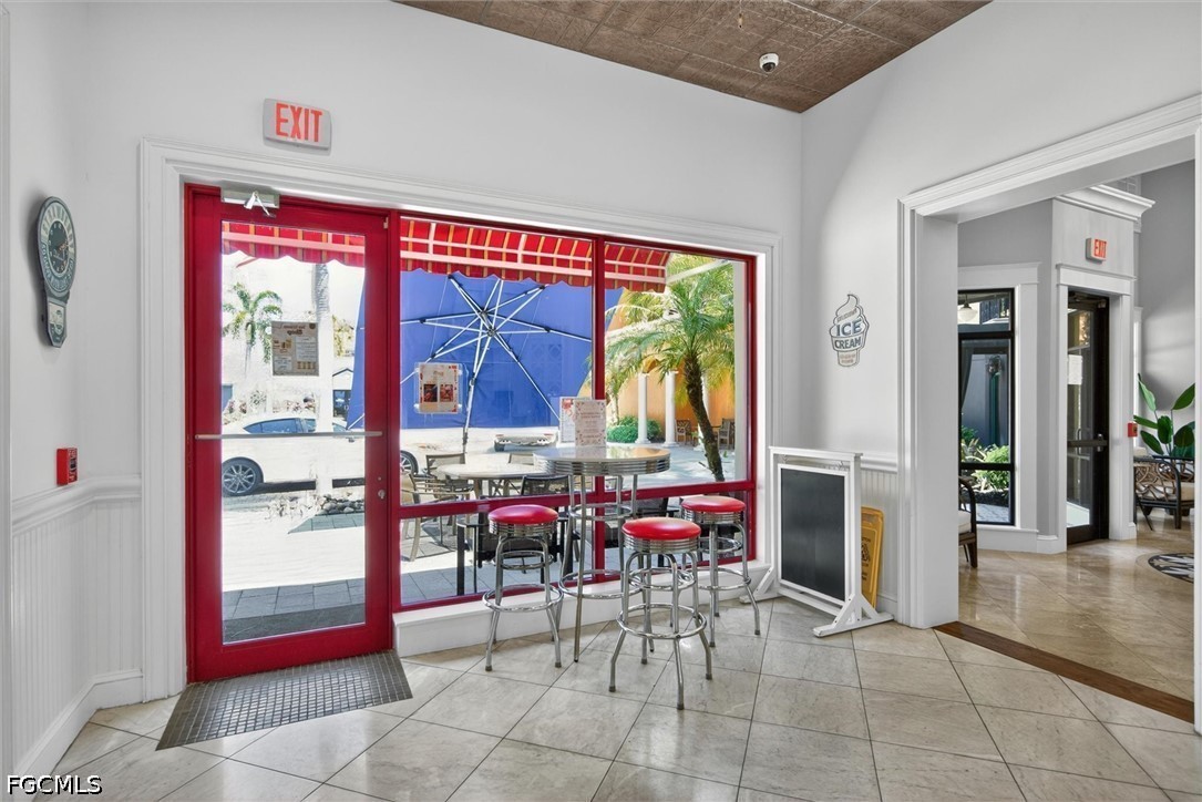 DiningArea