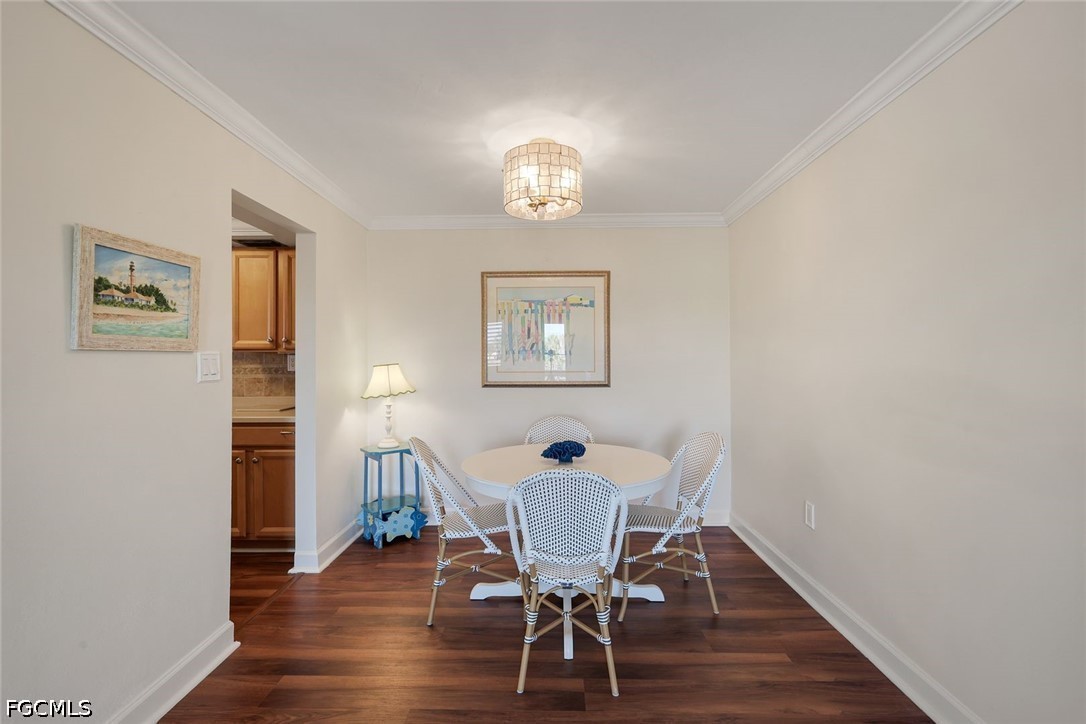 DiningArea