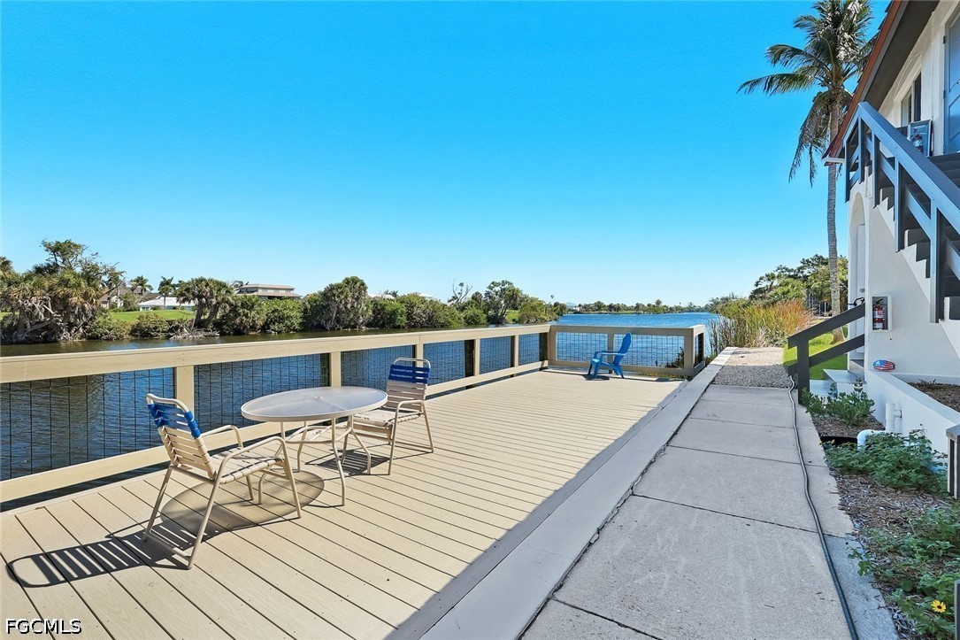 Dock