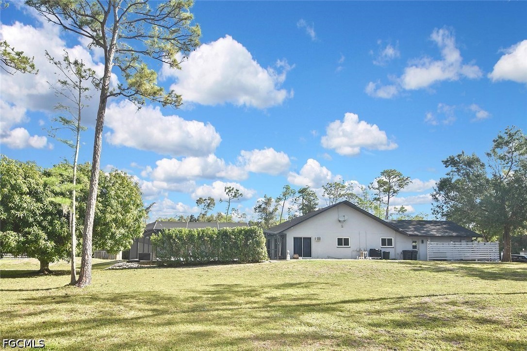 12206 Honeysuckle, Fort Myers, FL 33966
