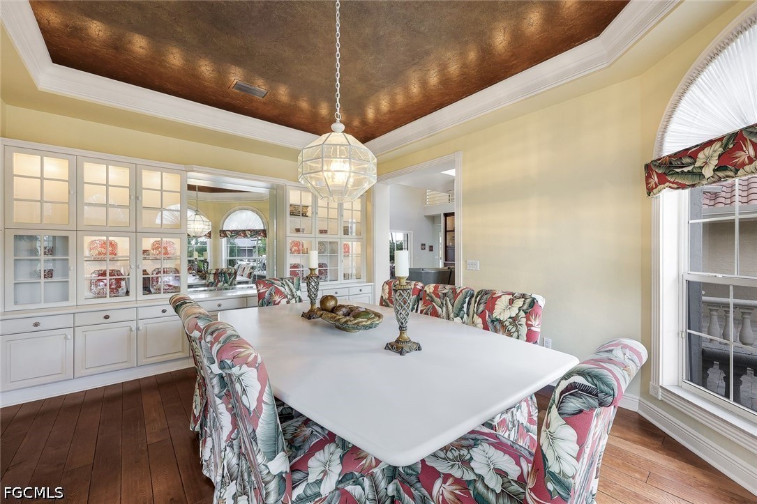 DiningArea