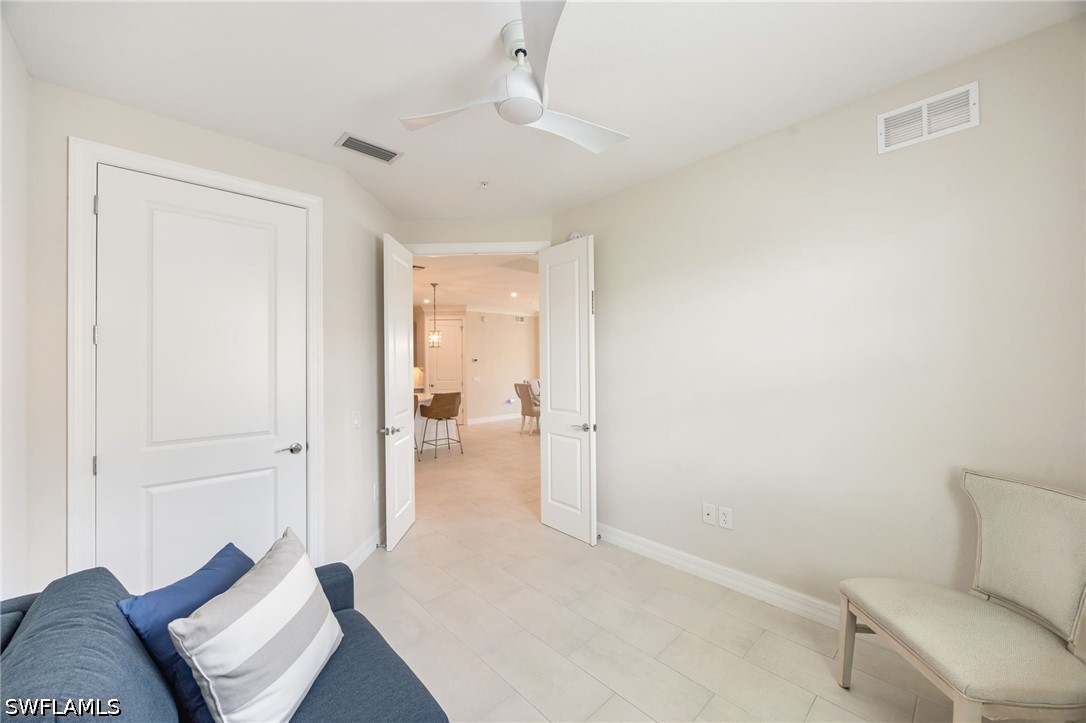 183 Indies Unit 202, Naples, FL 34114