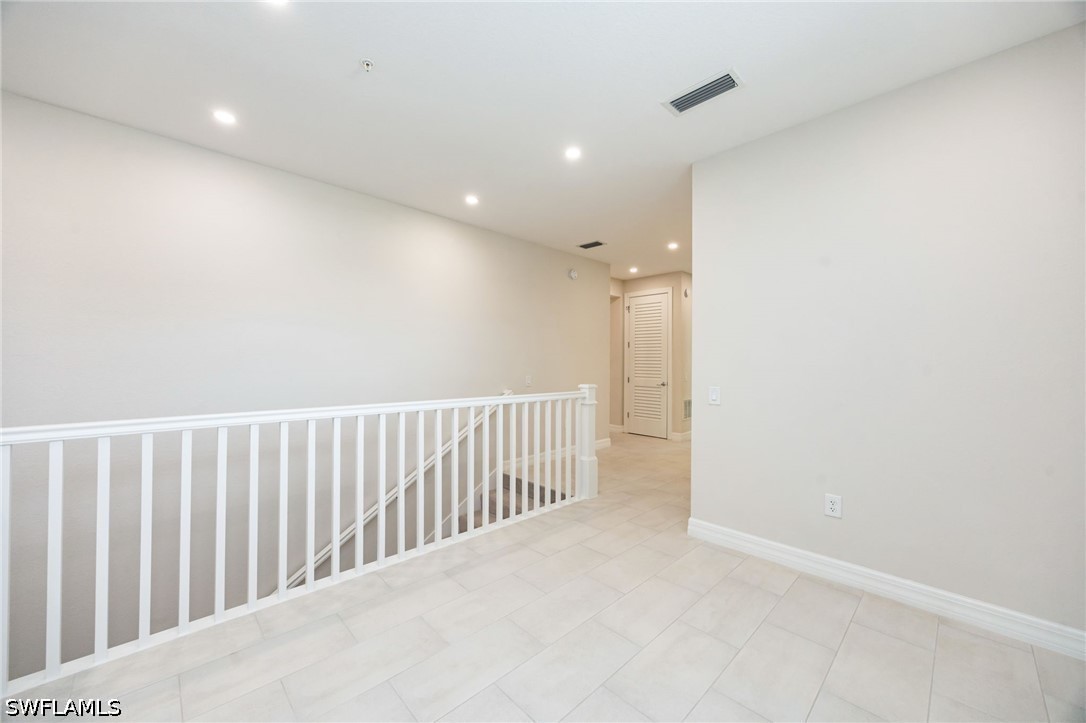 183 Indies Unit 202, Naples, FL 34114