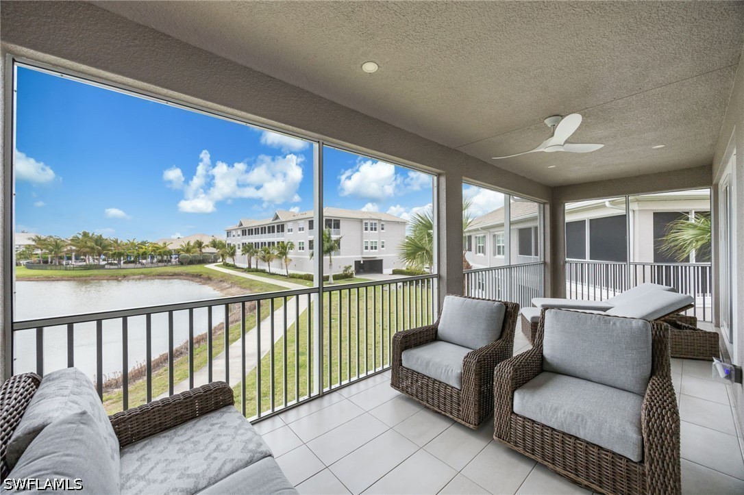 183 Indies Unit 202, Naples, FL 34114