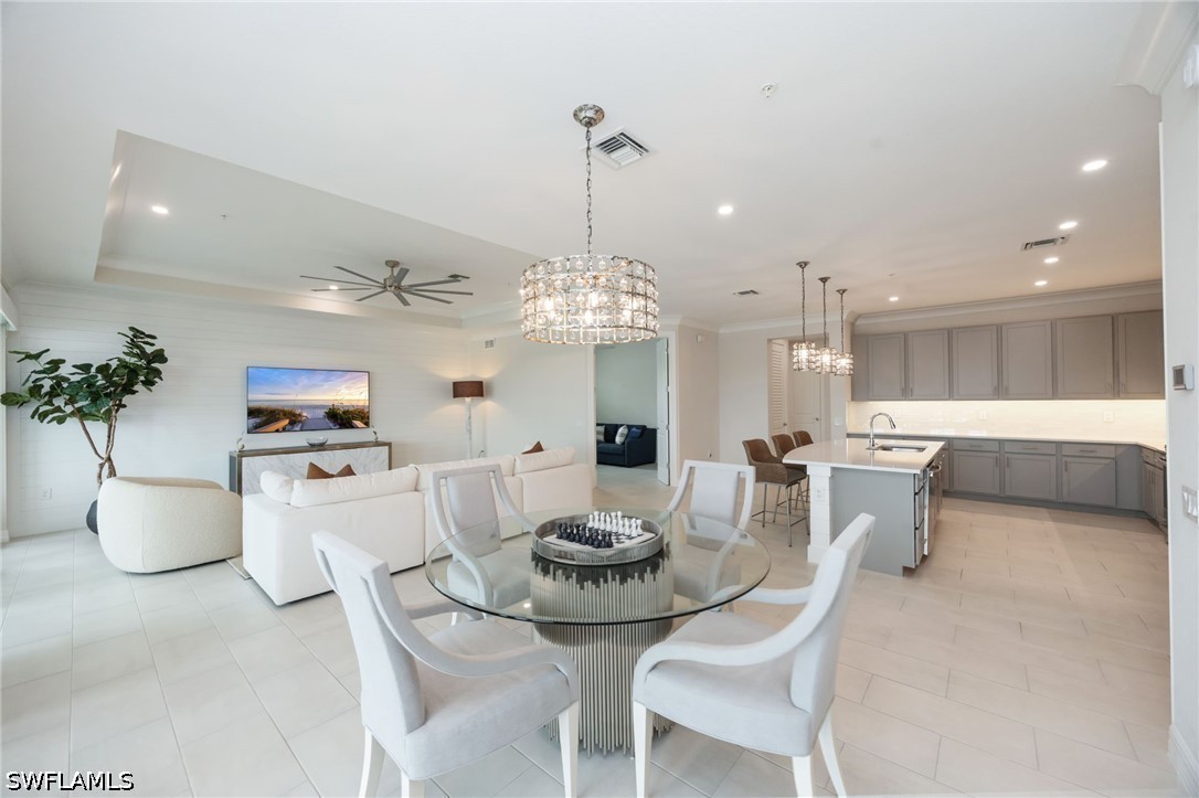 183 Indies Unit 202, Naples, FL 34114