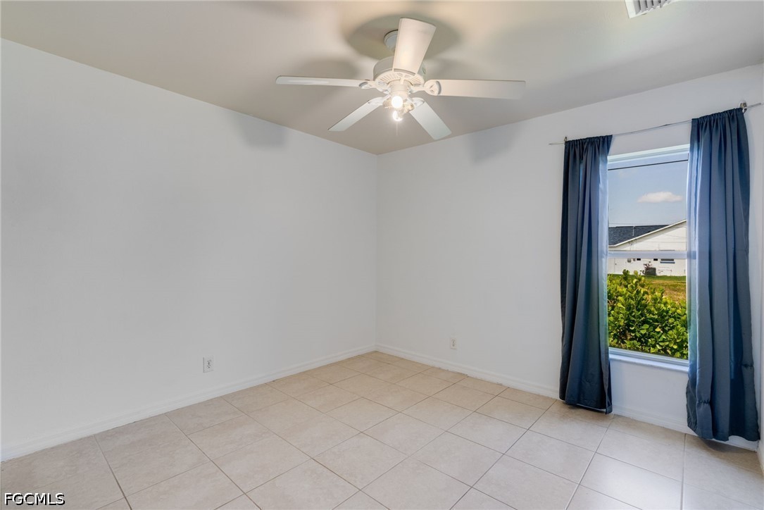 1417 13th, Cape Coral, FL 33909
