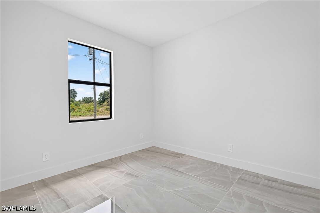2524 70th, Lehigh Acres, FL 33971