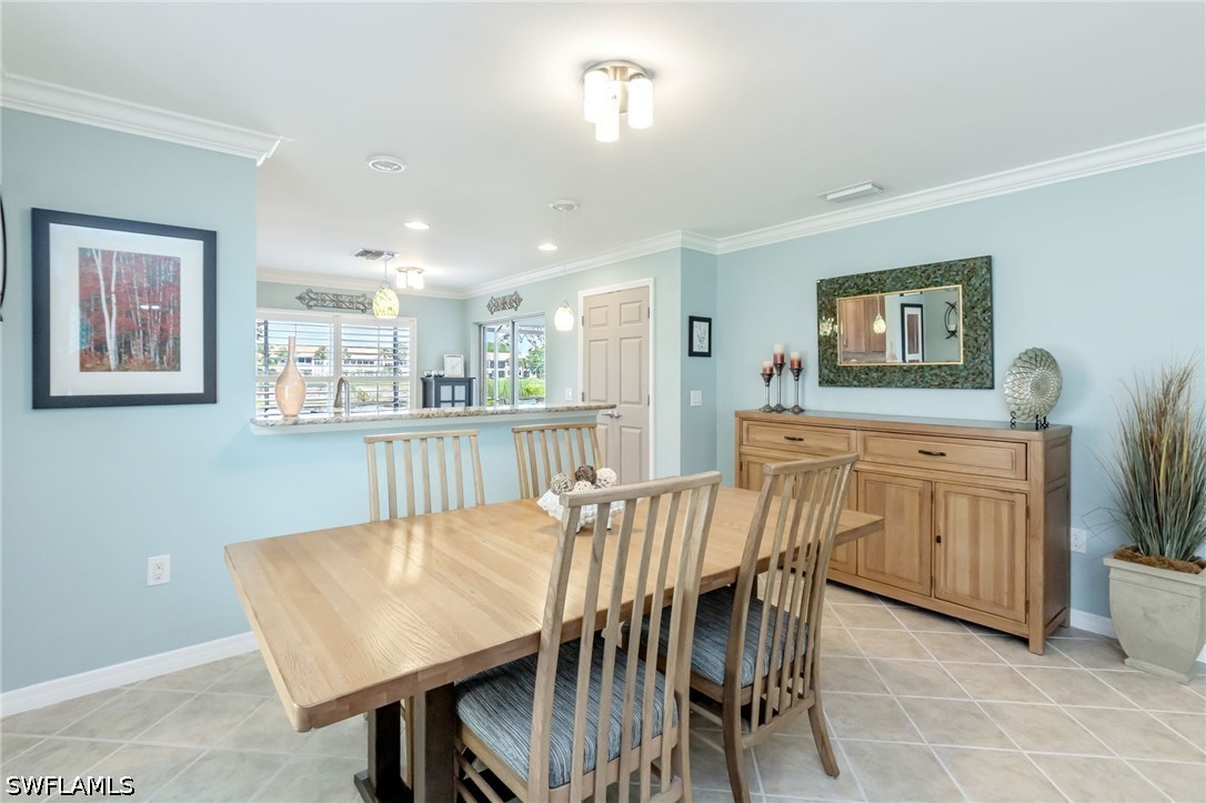 DiningArea
