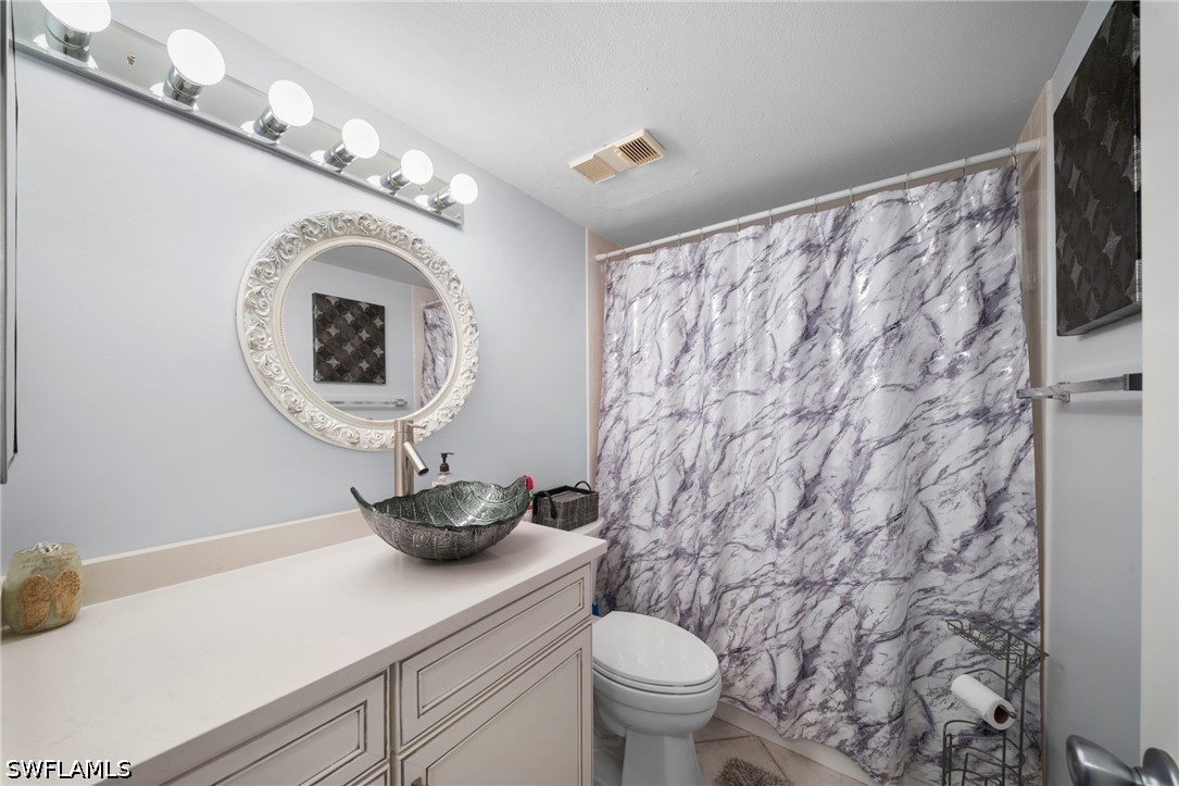 2111 Barkeley Unit 10, Fort Myers, FL 33907