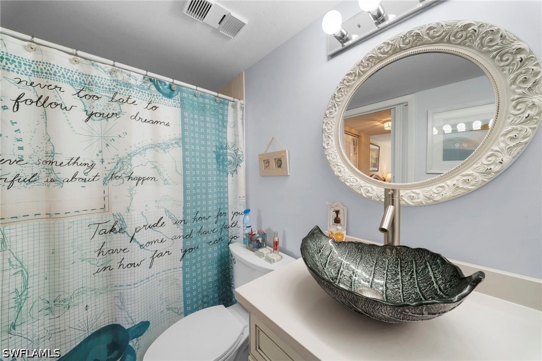 2111 Barkeley Unit 10, Fort Myers, FL 33907