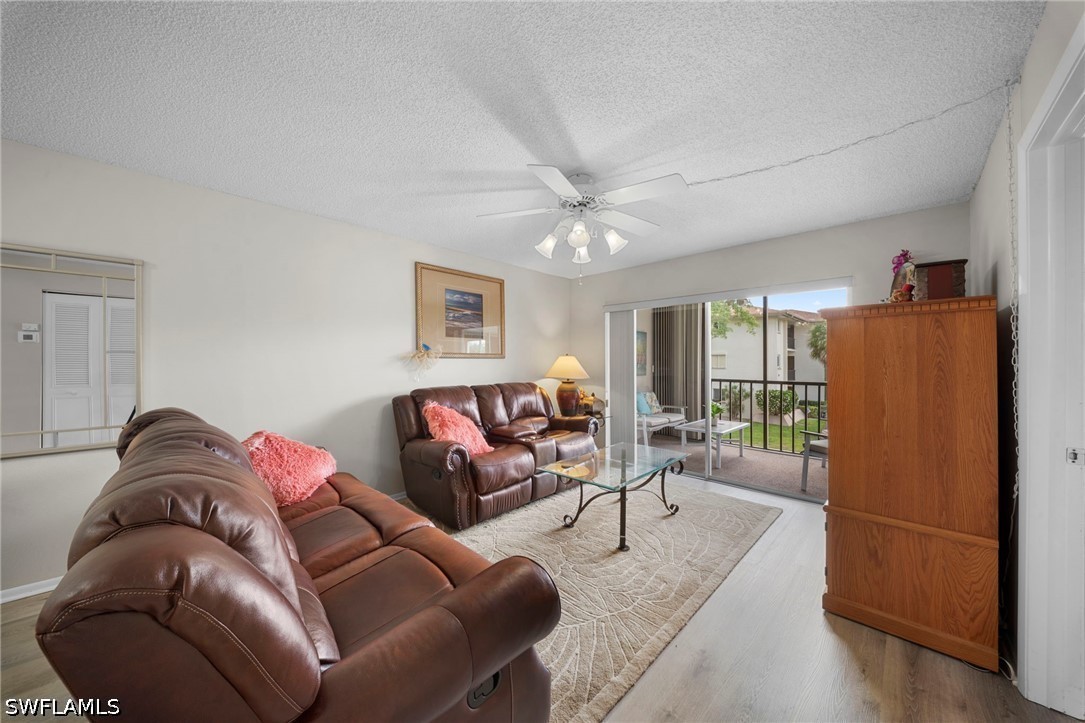 2111 Barkeley Unit 10, Fort Myers, FL 33907