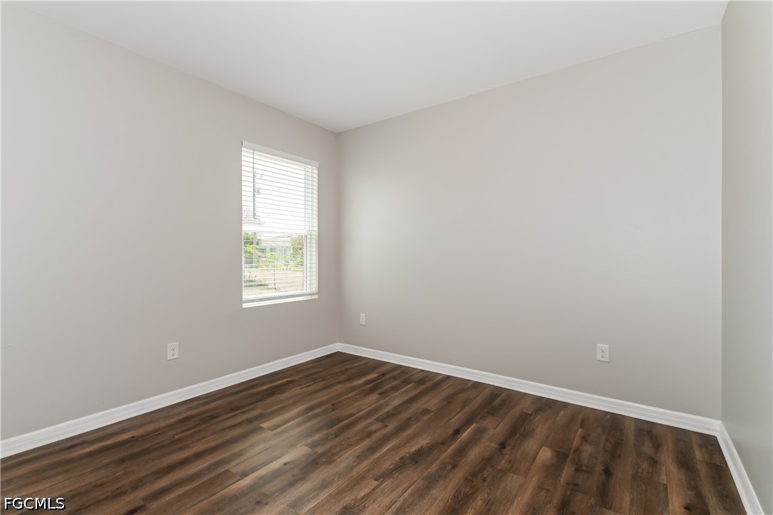 630 23rd, Cape Coral, FL 33991