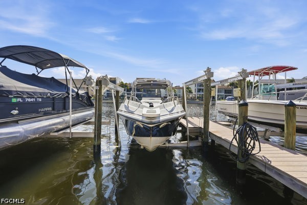 Dock