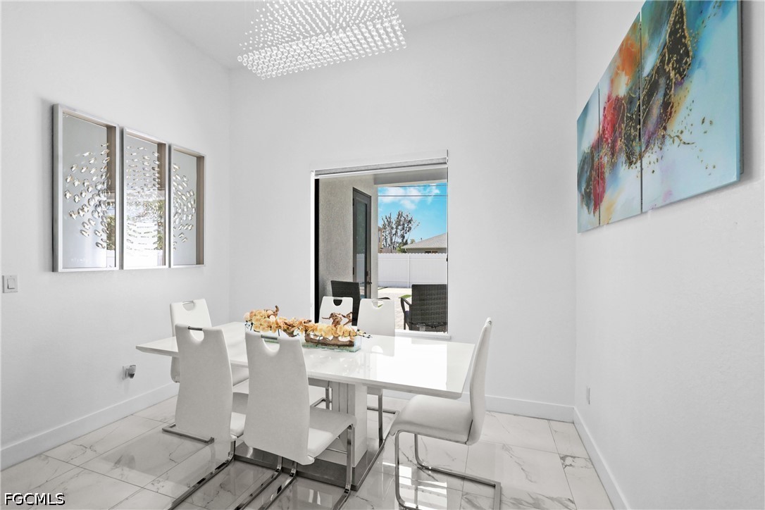 DiningArea