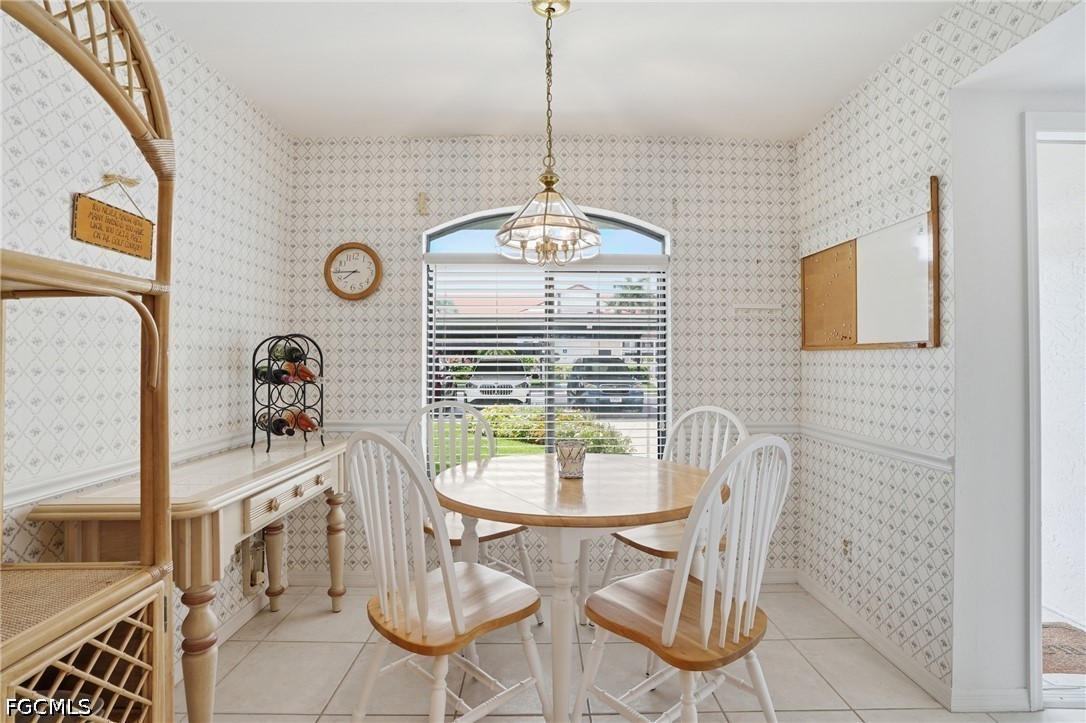DiningArea