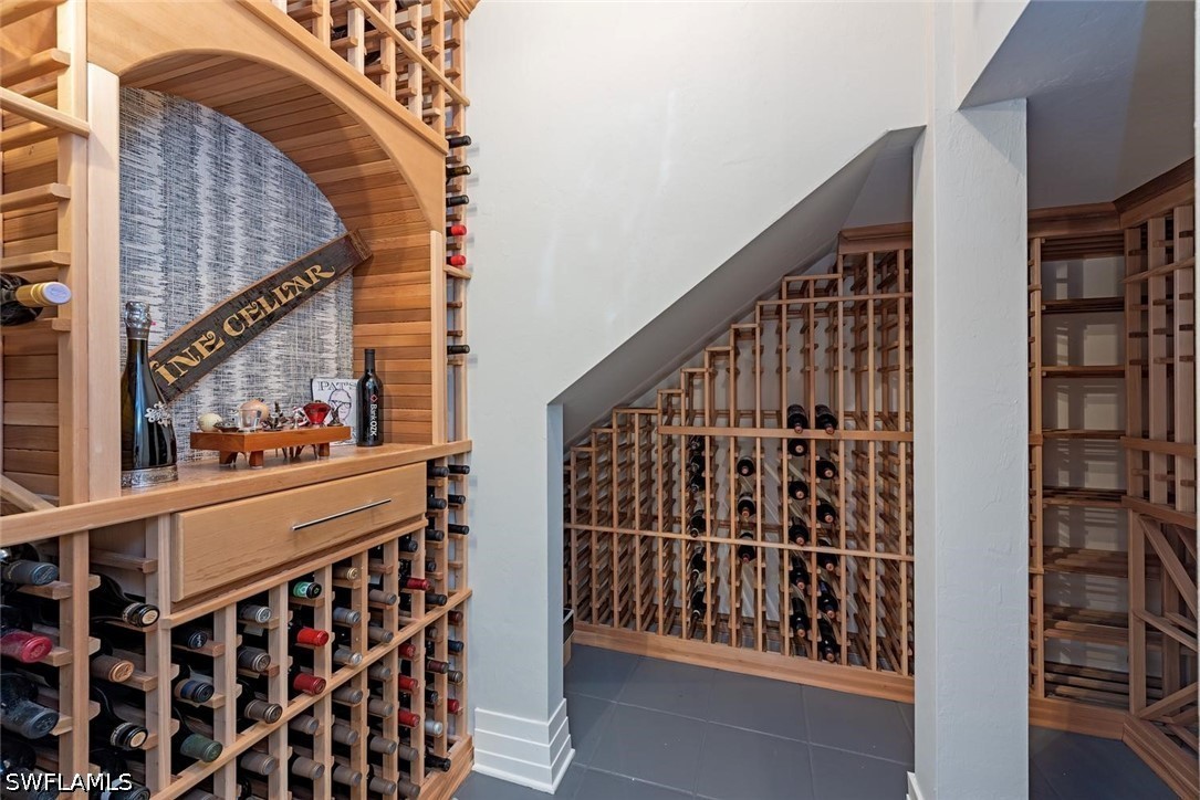 WineCellar