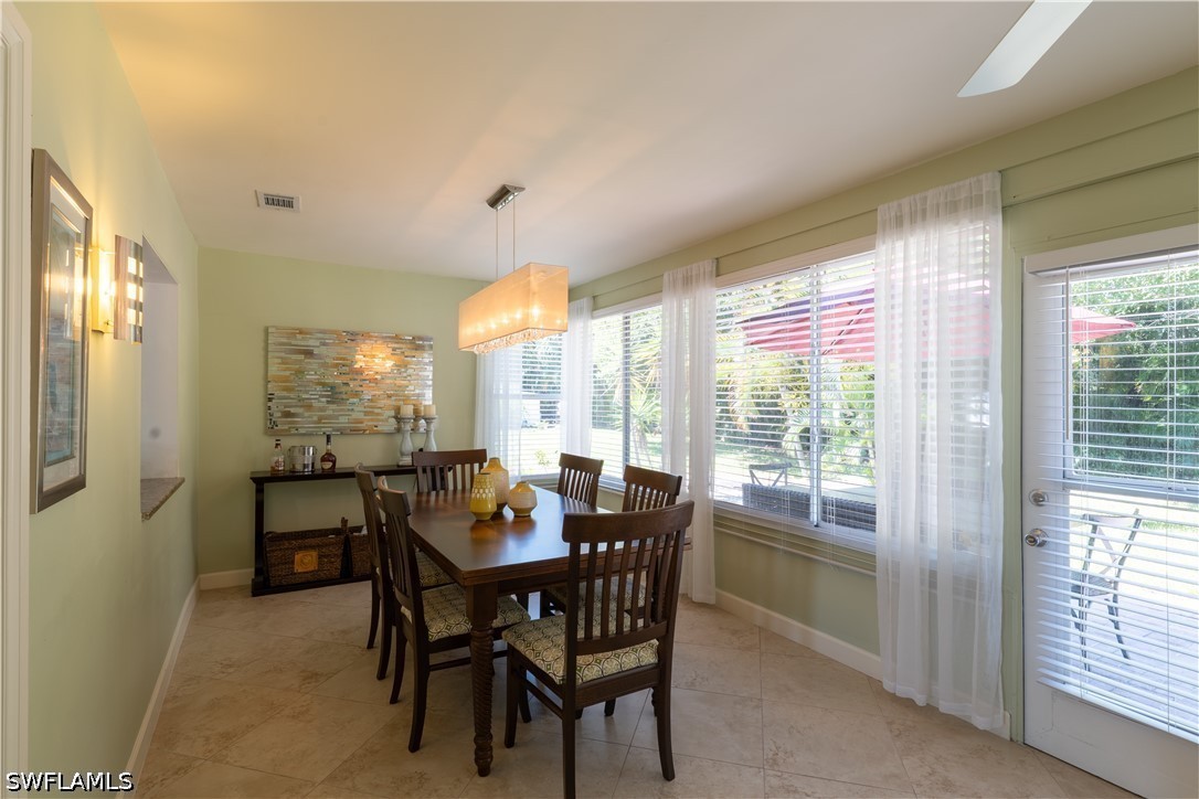 DiningArea