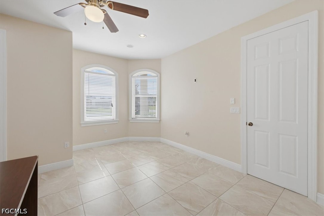 2416 8th, Cape Coral, FL 33990