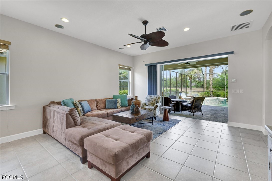 13055 Simsbury, Fort Myers, FL 33913