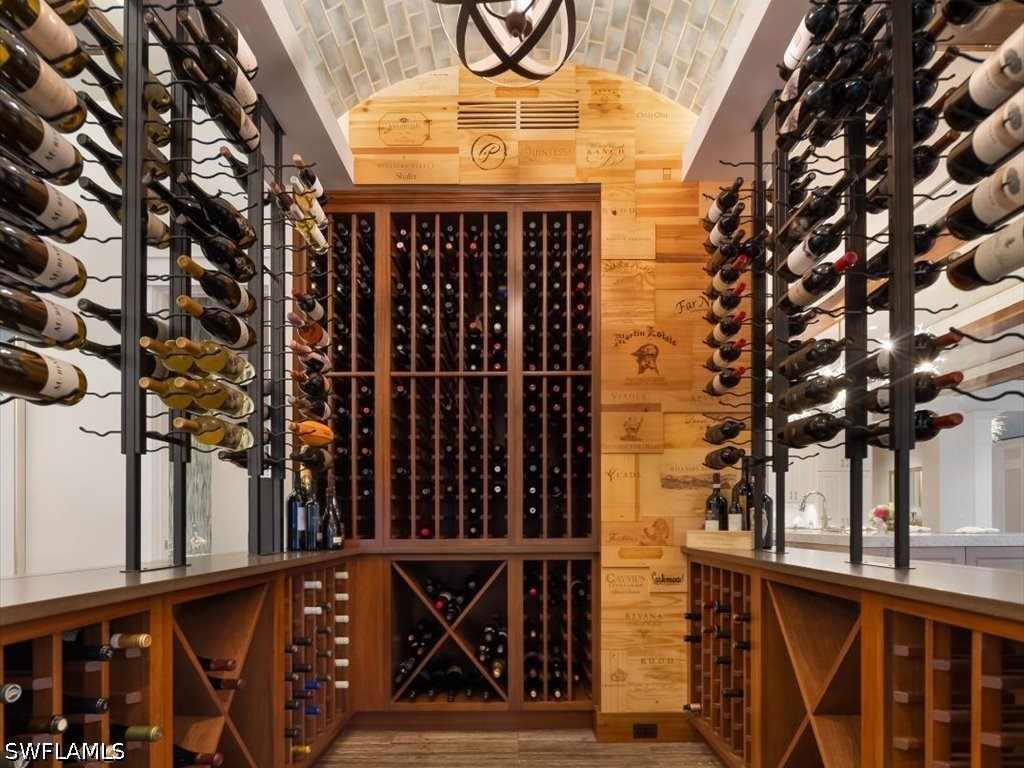 WineCellar
