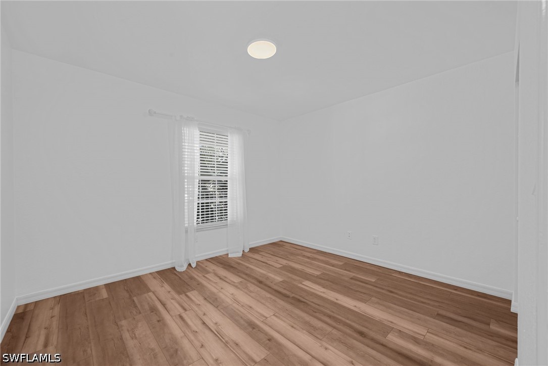 3250 Cypress Glen Unit 423, Naples, FL 34109